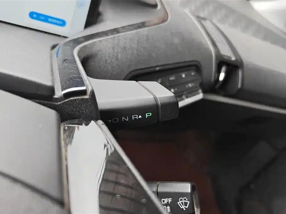 Baojun E300 2020 Interstellar Intelligent Driving Edition — миниатюра 16