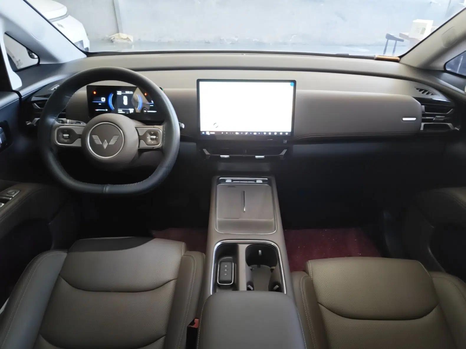 Wuling Starlight 730 2025 Model Plug-in Hybrid 125km Luxury Edition — миниатюра 13