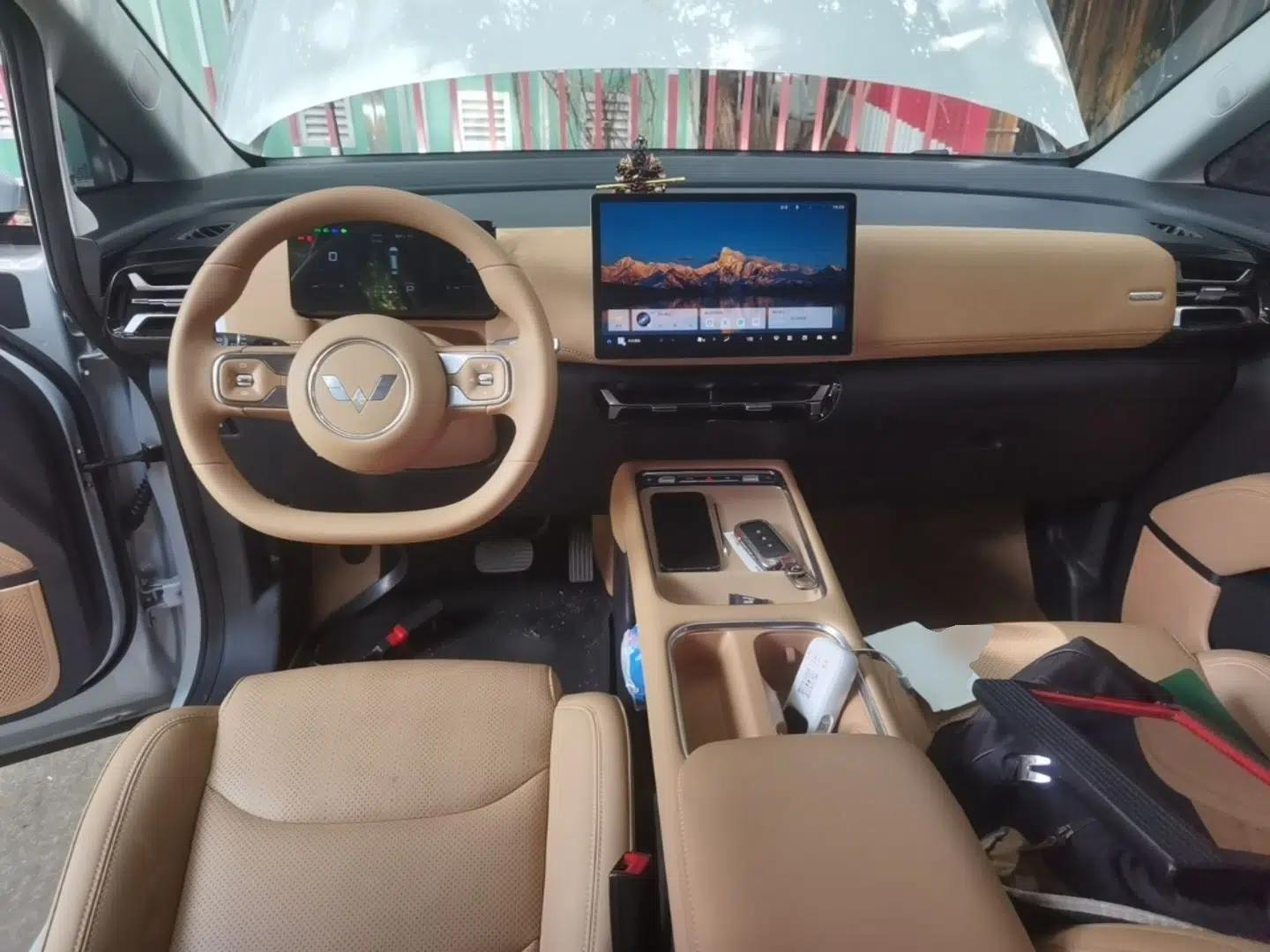 Wuling Starlight 730 2025 Model Plug-in Hybrid 125km Luxury Edition — миниатюра 13