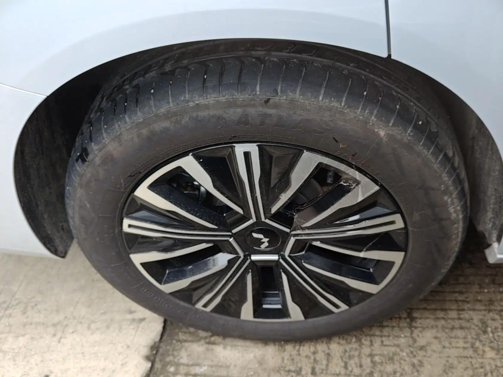 Wuling Starlight 730 2025 Model Pure Electric 500km Luxury Edition — миниатюра 10