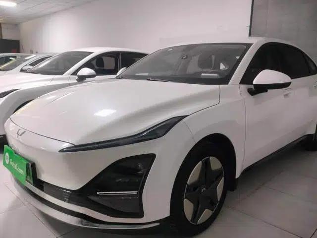 Wuling E5 2024 410 km Standard Version