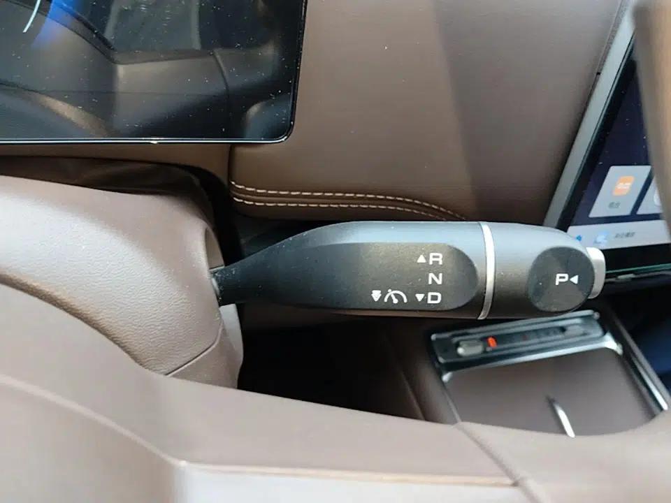 Wuling Xingguang 560 New Energy 2026 Model, Pure Electric, 500 km, Luxury Version — миниатюра 16