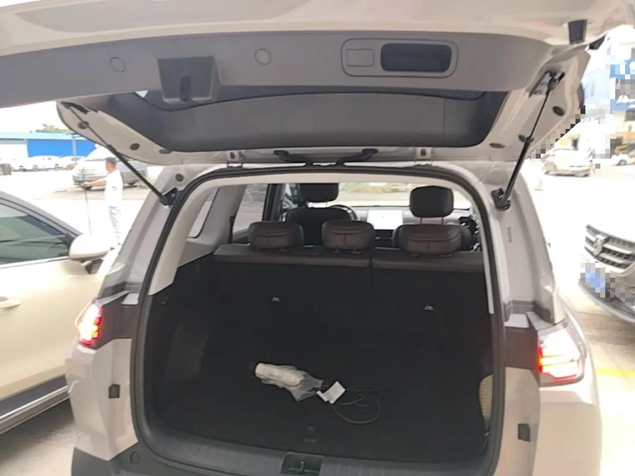 Wuling Xingguang 560 New Energy 2026 Model, Pure Electric, 500 km, Luxury Version — миниатюра 21