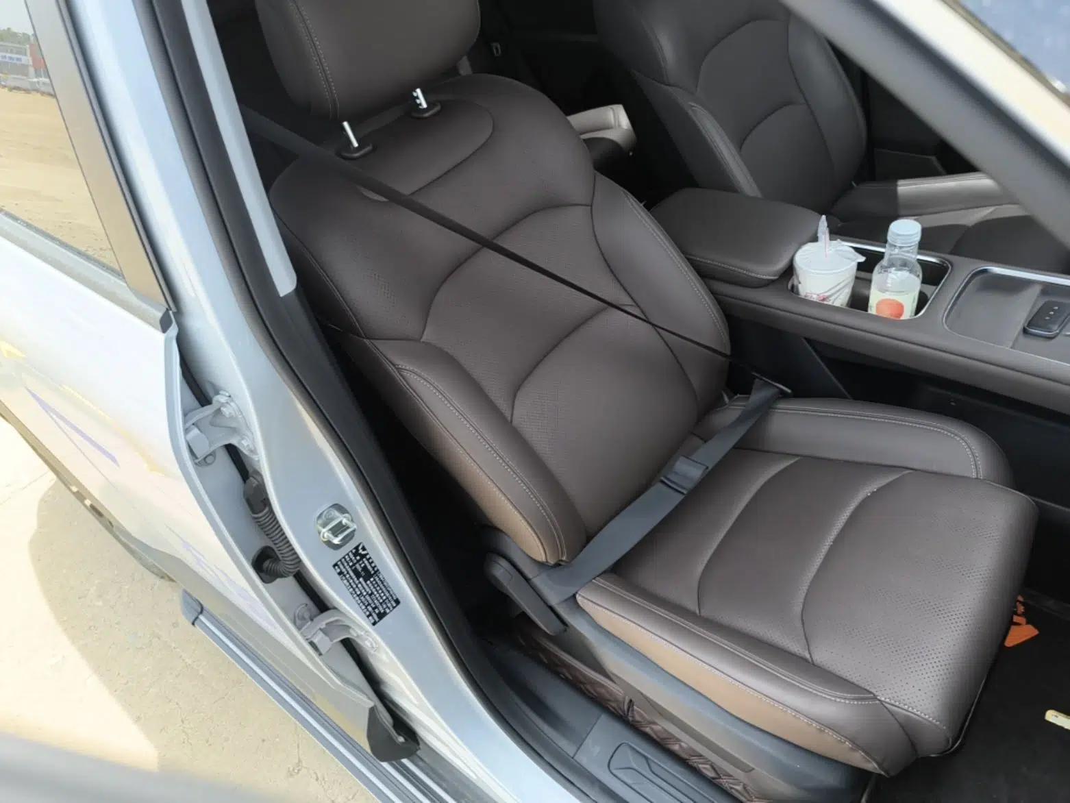 Wuling Xingguang 560 New Energy 2026 Model, Plug-in Hybrid, 125 km, Luxury Version — миниатюра 23