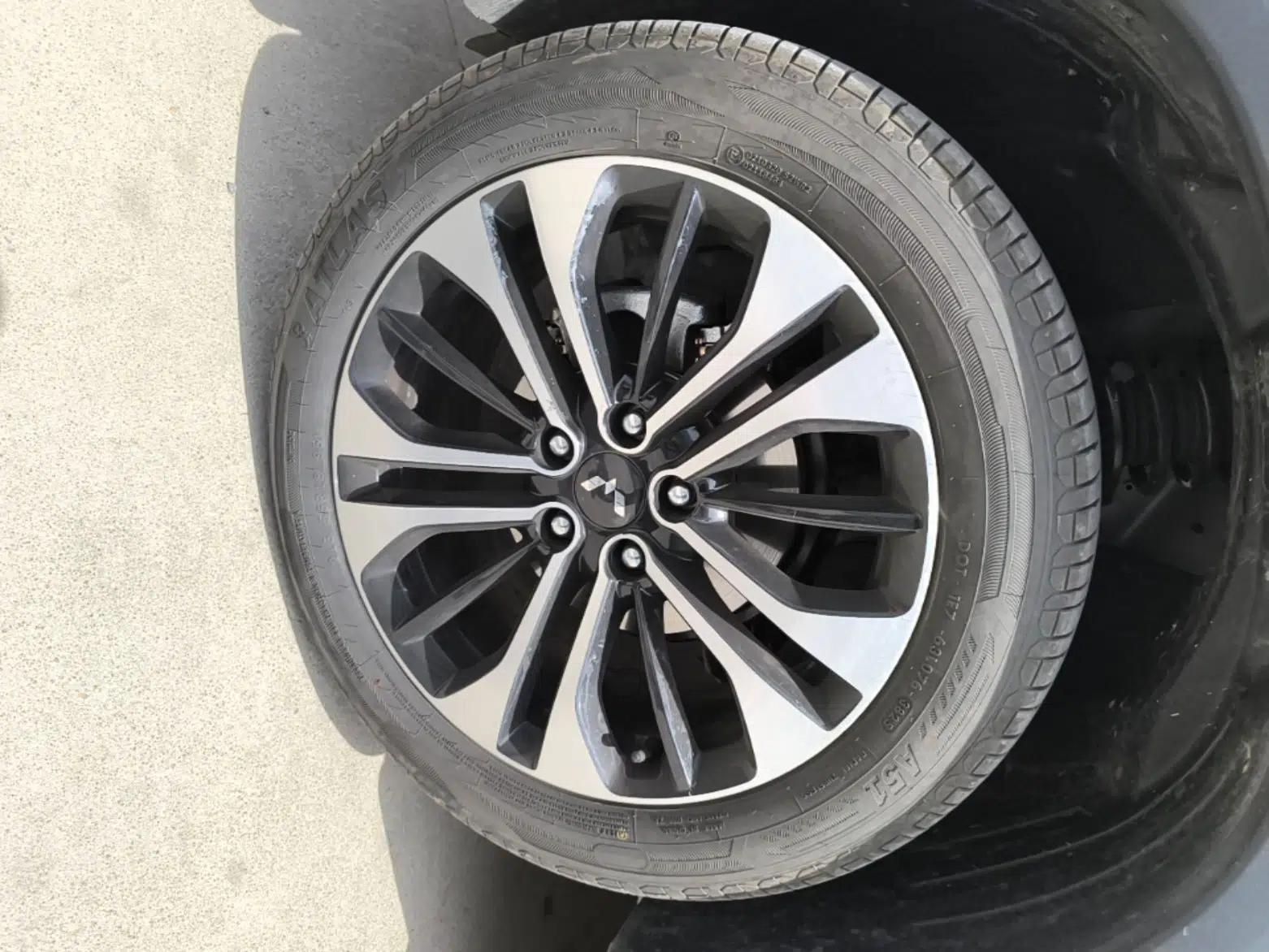 Wuling Xingguang 560 New Energy 2026 Model, Plug-in Hybrid, 125 km, Luxury Version — миниатюра 8