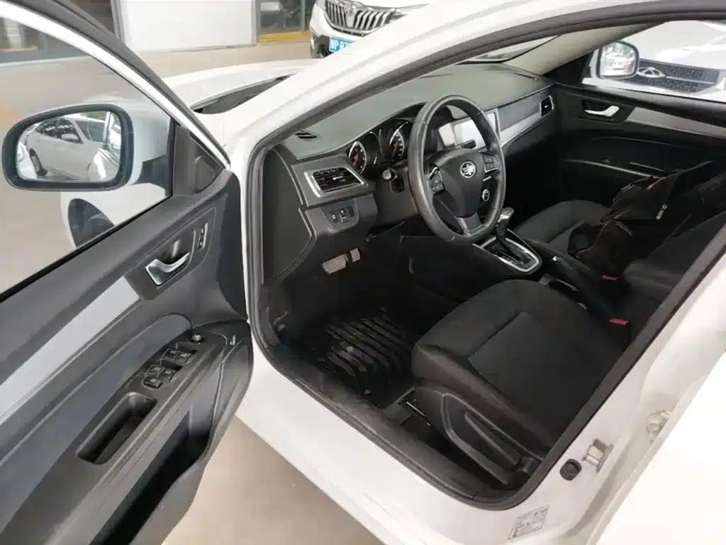 Besturn B30 2016 1.6L Automatic Luxury Edition — миниатюра 16