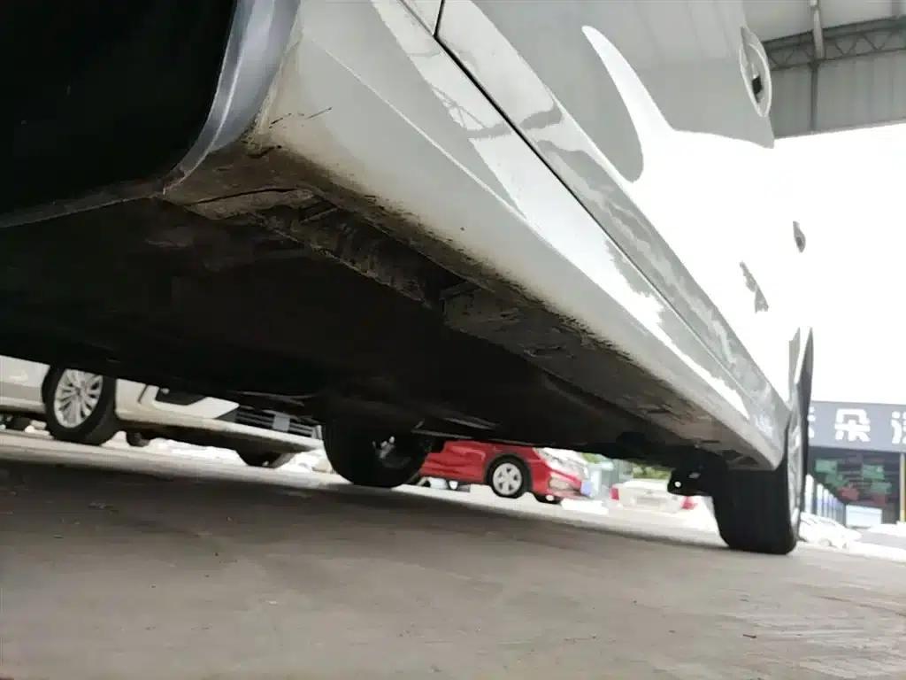 Besturn B30 2016 1.6L Automatic Luxury Edition — миниатюра 22