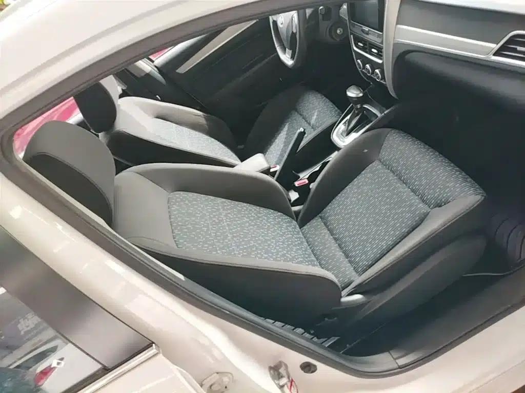 Besturn B30 2016 1.6L Automatic Luxury Edition — миниатюра 25