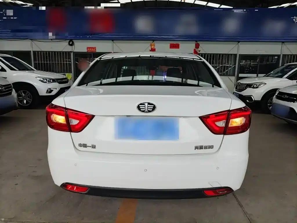 Besturn B30 2016 1.6L Automatic Luxury Edition — миниатюра 6