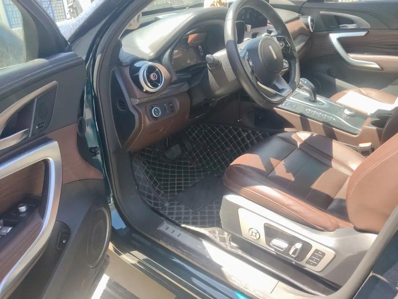 Wey VV7 New Energy 2020 PHEV 2.0T Flagship Model — миниатюра 17