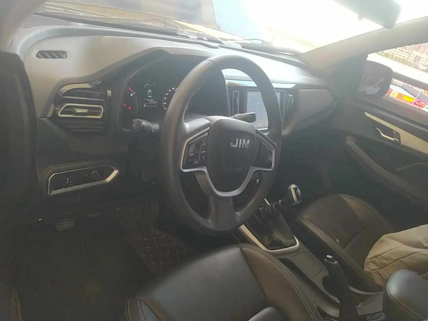 Isuzu JLM 2023 2.5T Diesel Manual Two-Wheel Drive Chima Long-Wheelbase Version — миниатюра 13