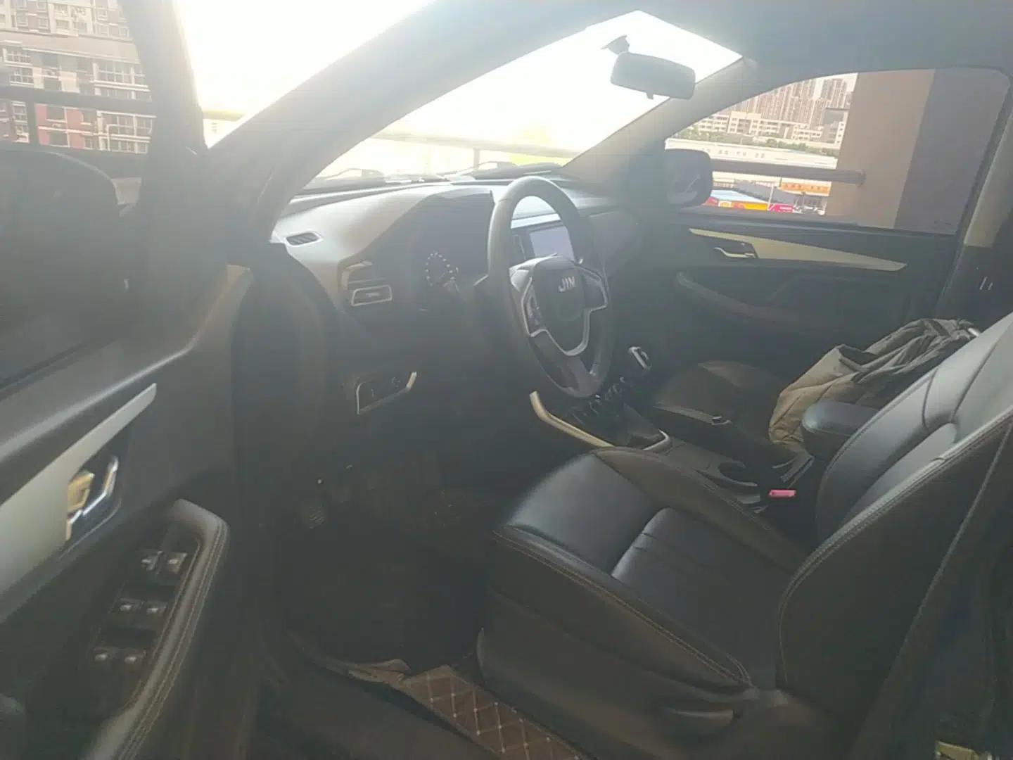 Isuzu JLM 2023 2.5T Diesel Manual Two-Wheel Drive Chima Long-Wheelbase Version — миниатюра 19