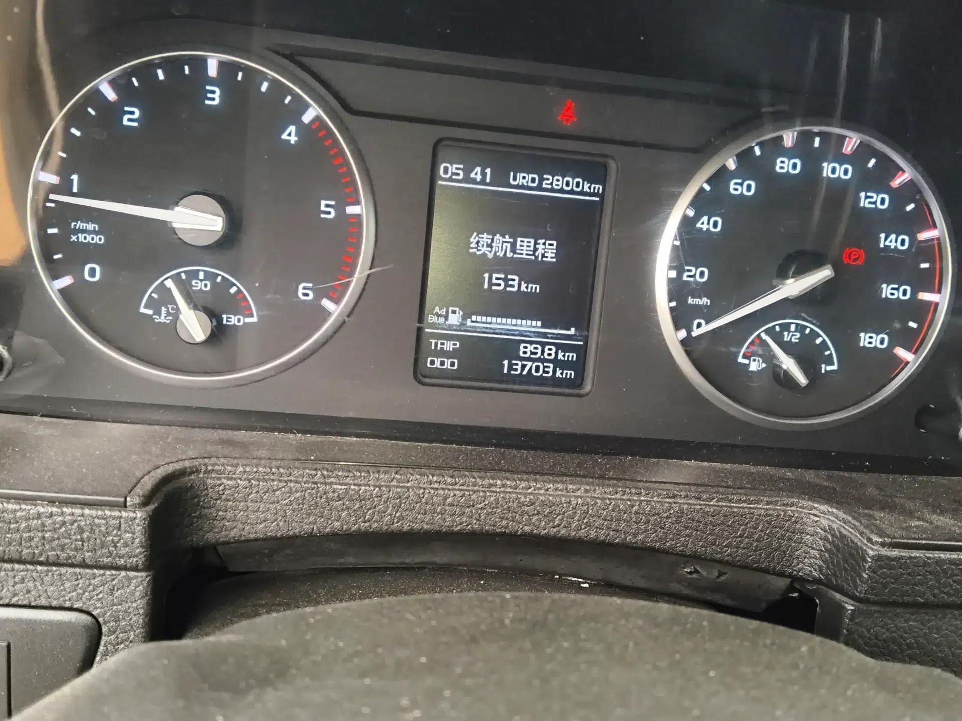 Isuzu Qingling T17 2021 3.0T Diesel Two-Wheel Drive Crew Cab with Extended Wheelbase Model 4KH1CT6H1 — миниатюра 11