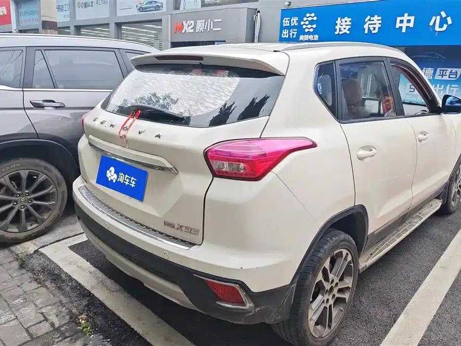 2016 Senova X35 1.5L Automatic Deluxe Edition — миниатюра 3