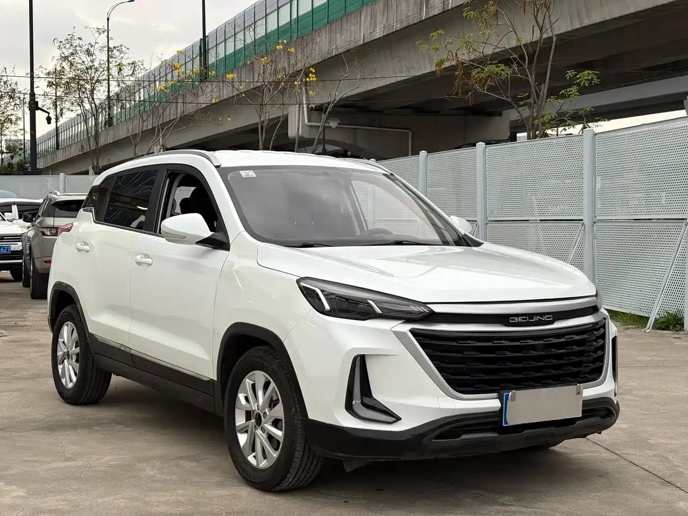 Beijing X3 2019 1.5T CVT Glory Edition — миниатюра 3