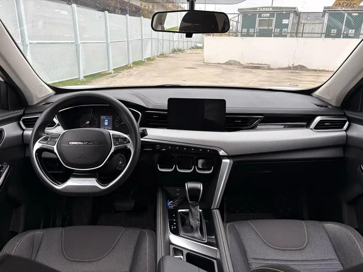 Beijing X3 2019 1.5T CVT Glory Edition — миниатюра 6