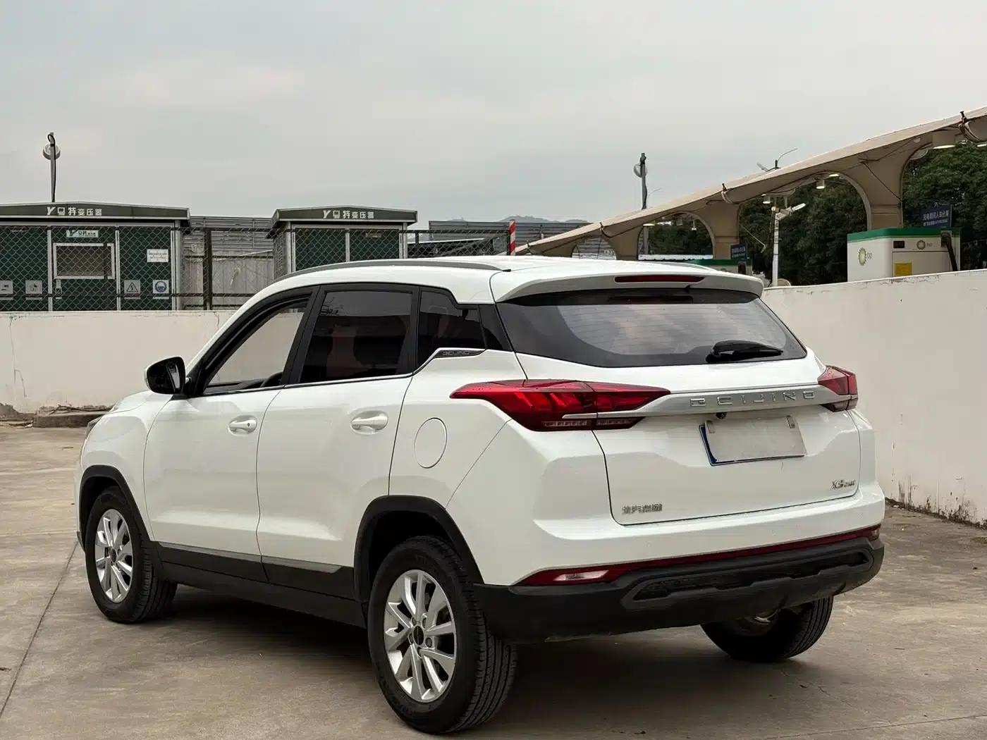 Beijing X3 2019 1.5T CVT Glory Edition — миниатюра 7
