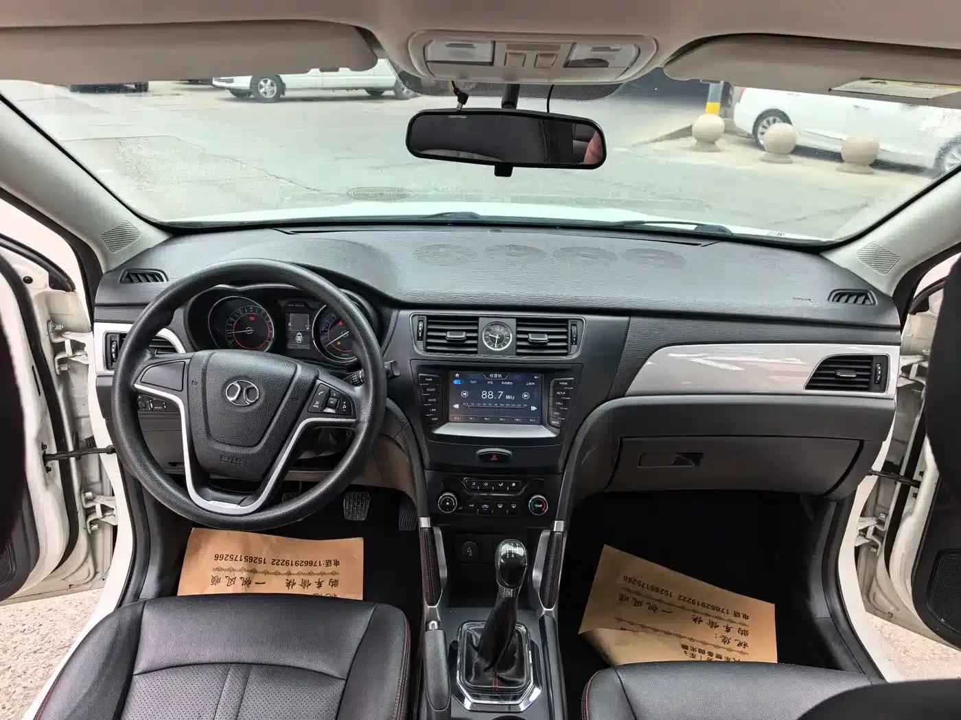 2016 Senova X55 1.5L Manual Comfort Edition — миниатюра 12