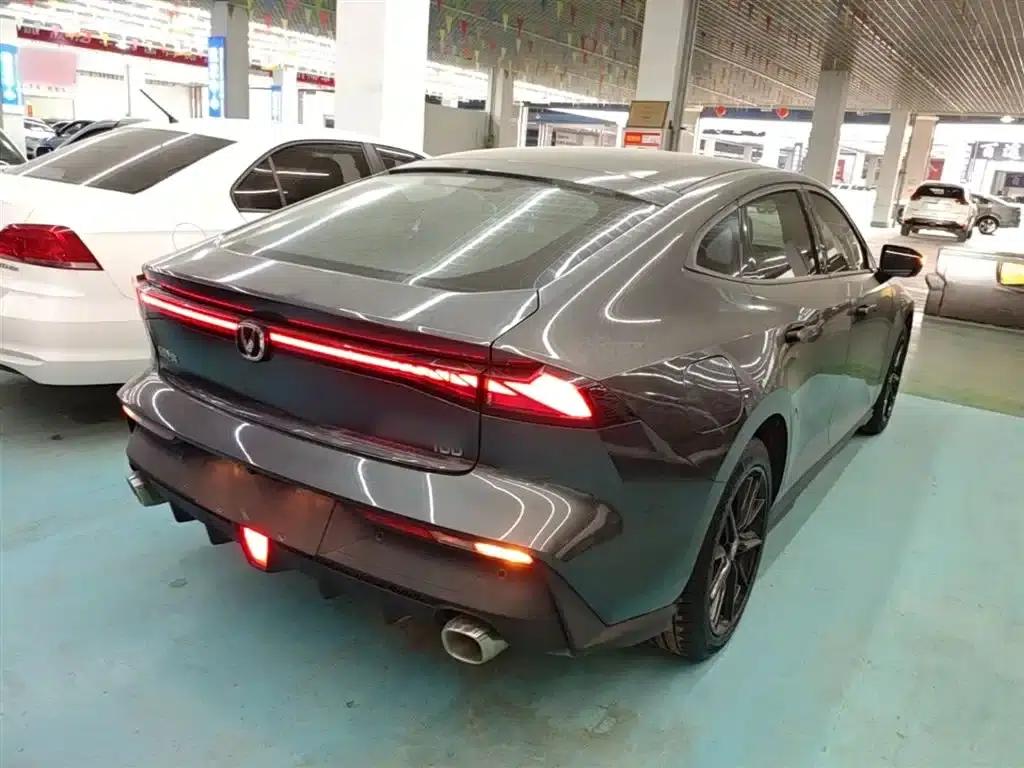 Changan UNI-V Smart Electric iDD 2023 Model, Smart Electric iDD 1.5T, 113km/h Smart Fun Edition — миниатюра 7
