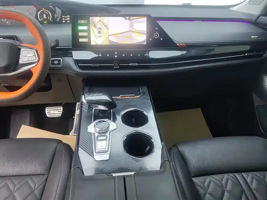 Changan UNI-K Smart Electric iDD 2022 Blue Whale iDD 130km 1.5T Premium Edition — миниатюра 13