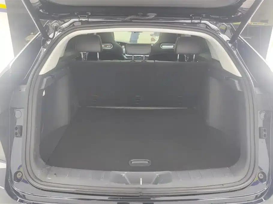Changan UNI-K Smart Electric iDD 2022 Blue Whale iDD 130km 1.5T Premium Edition — миниатюра 4