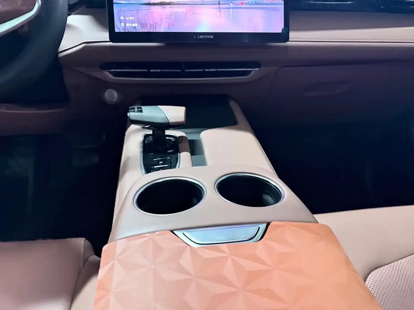 Changan UNI-Z 2025 1.5T Premium Edition — миниатюра 14