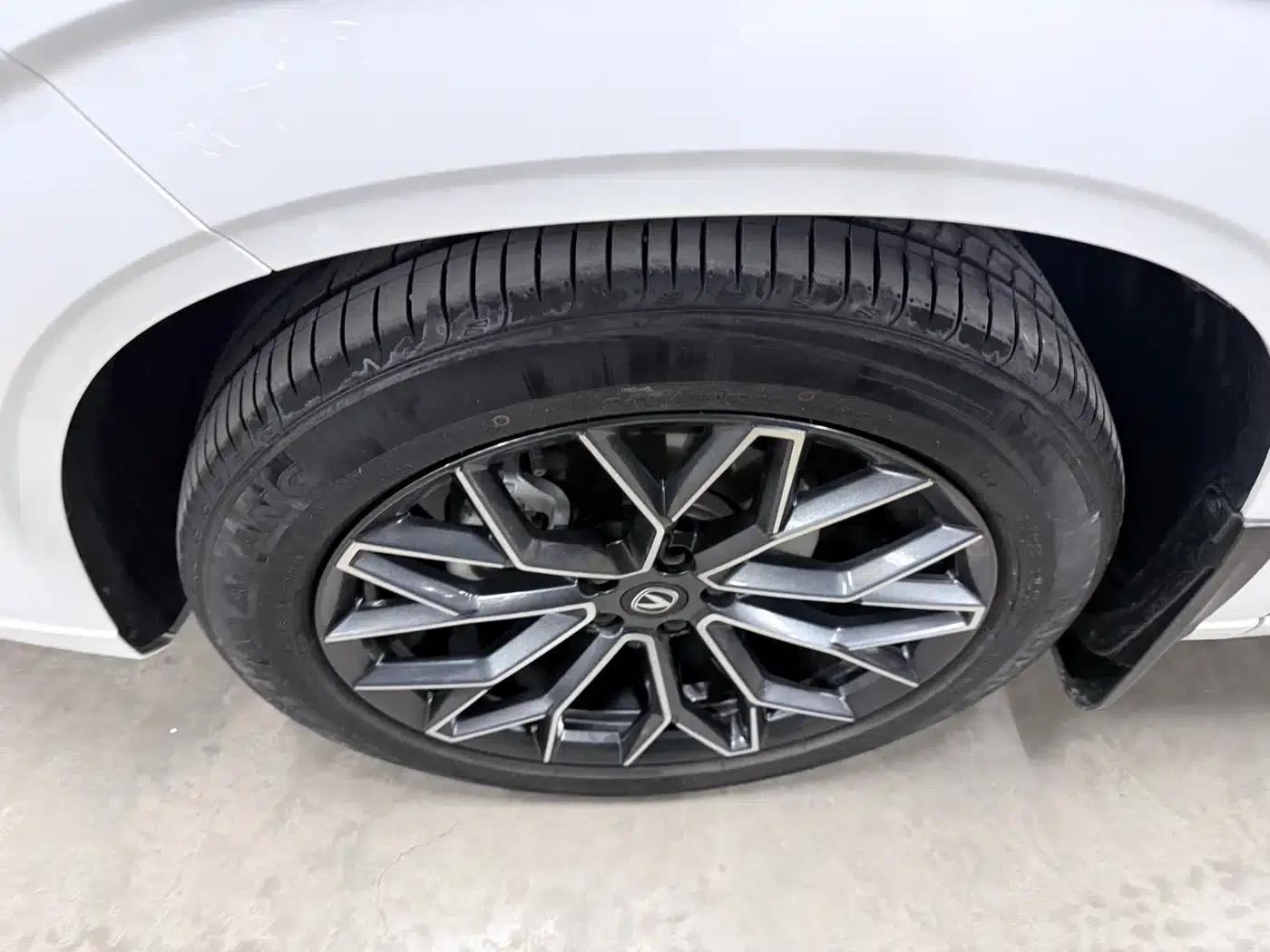 Changan UNI-Z 2025 1.5T Premium Edition — миниатюра 4