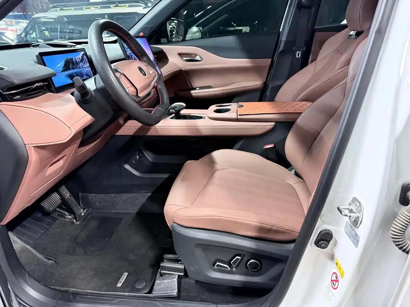 Changan UNI-Z 2025 1.5T Premium Edition — миниатюра 7
