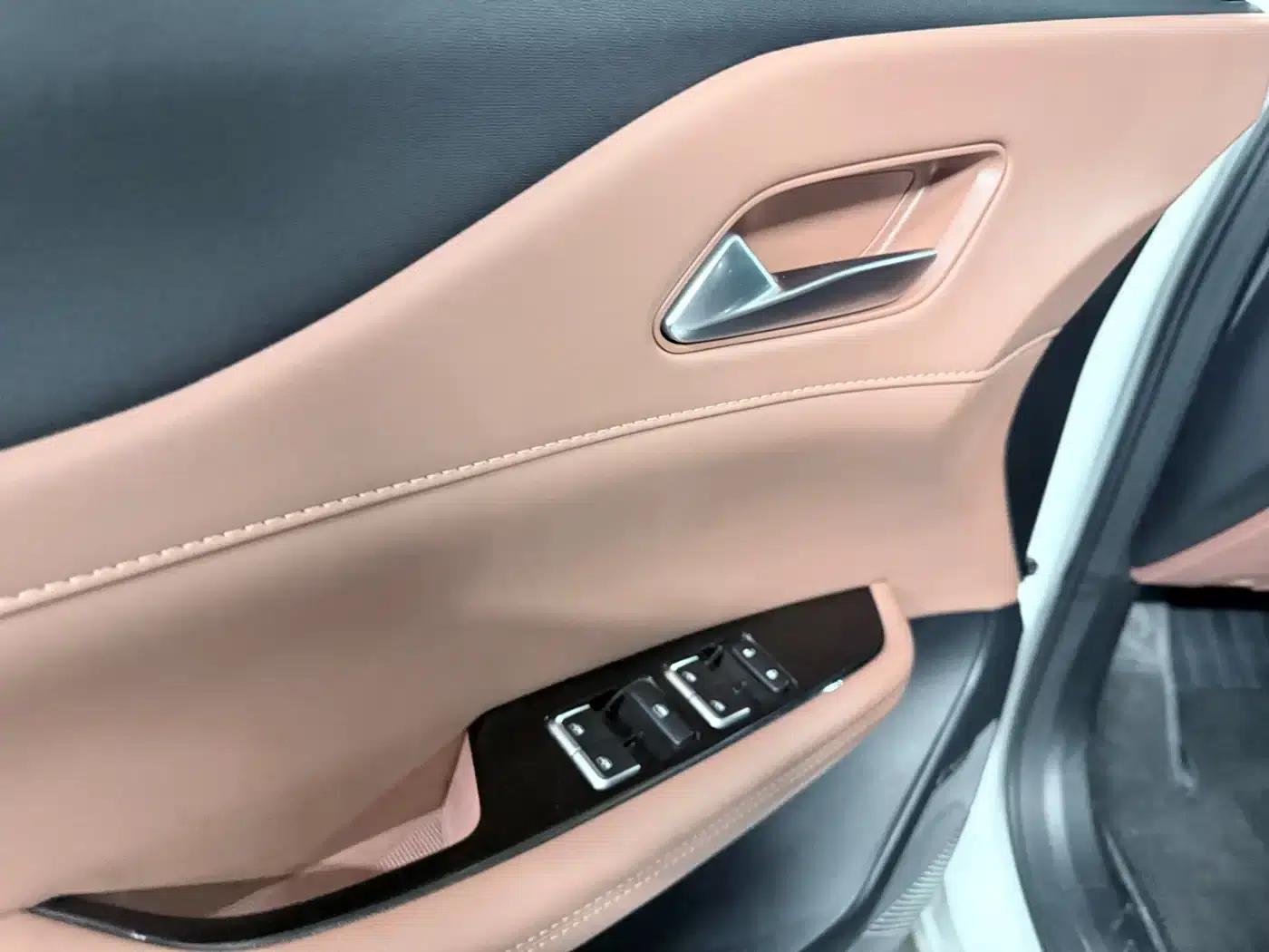 Changan UNI-Z 2025 1.5T Premium Edition — миниатюра 8