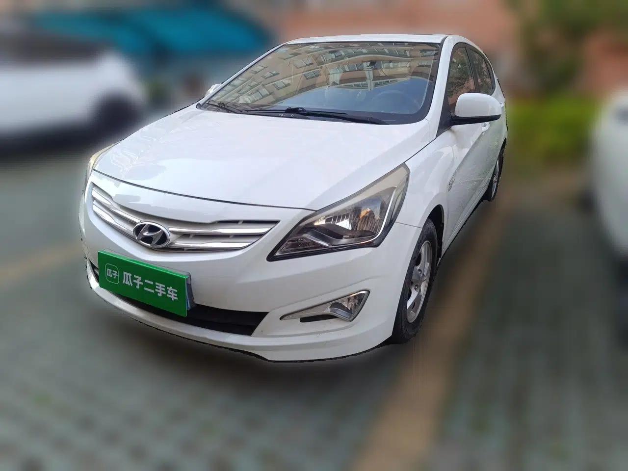 Hyundai Verna Ray 2014 1.4L Manual GLX — миниатюра 1