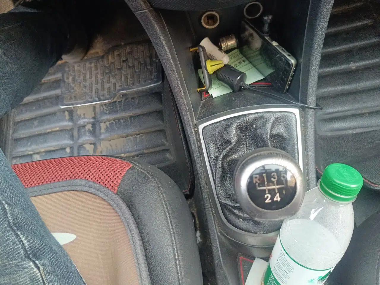 Hyundai Verna Ray 2014 1.4L Manual GLX — миниатюра 15
