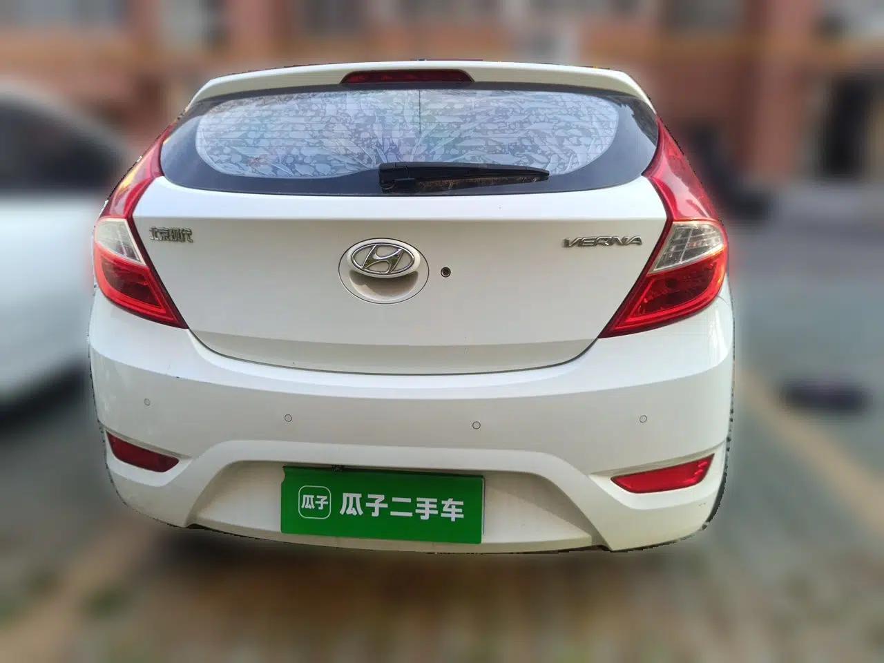 Hyundai Verna Ray 2014 1.4L Manual GLX — миниатюра 5