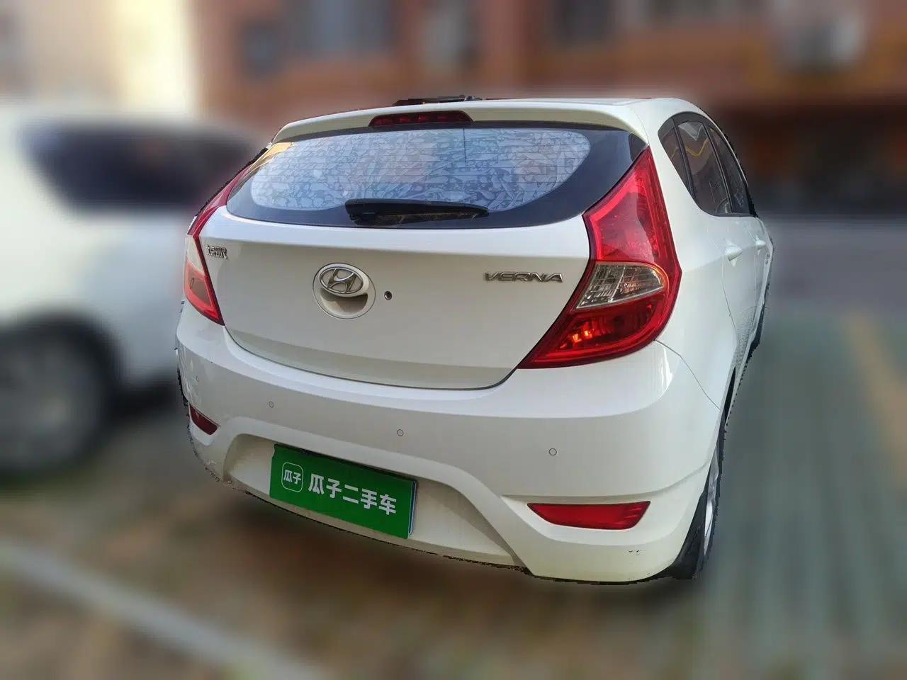 Hyundai Verna Ray 2014 1.4L Manual GLX — миниатюра 6