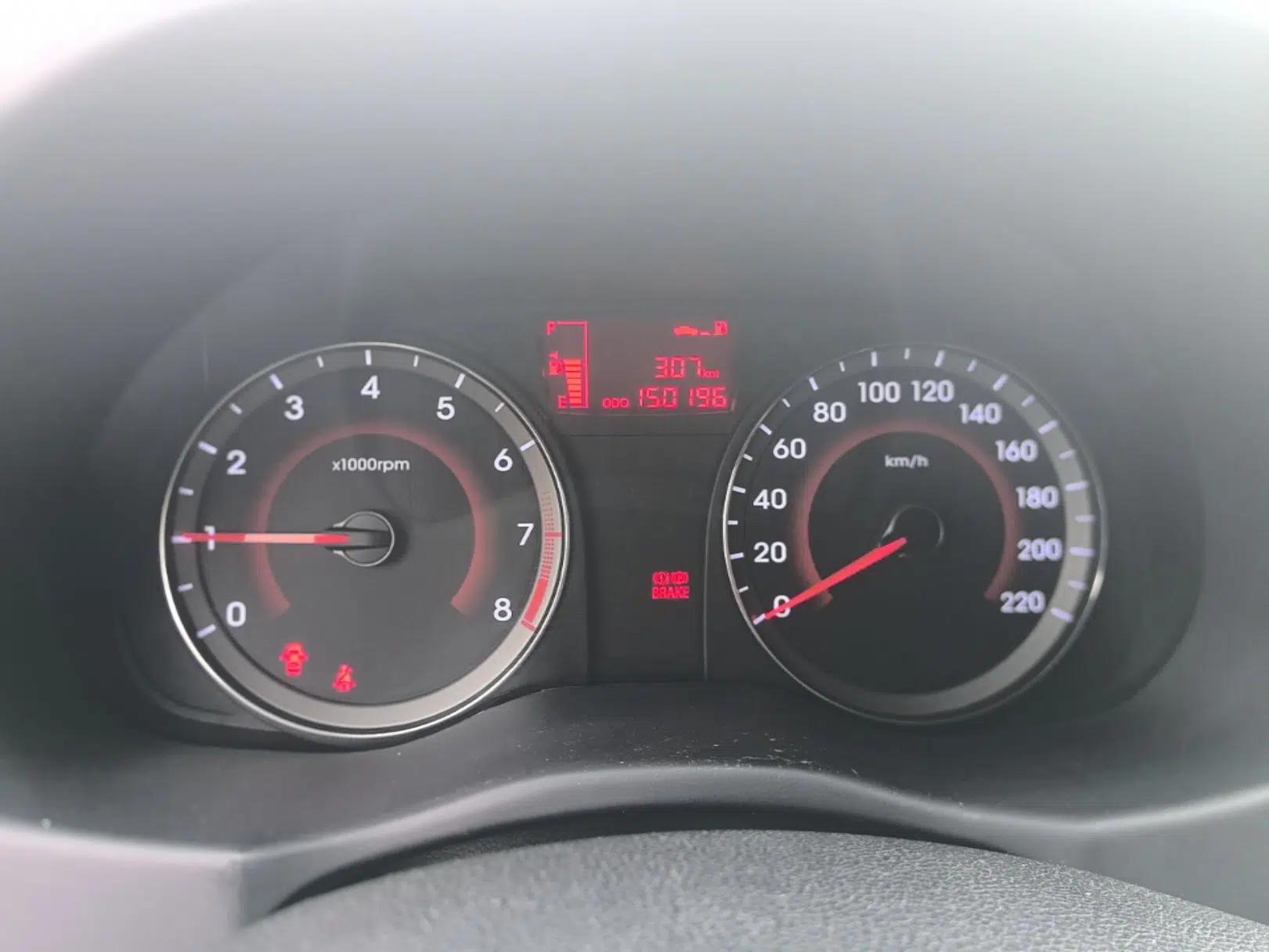 Hyundai Verna Ray 2014 1.4L Manual GLX — миниатюра 15