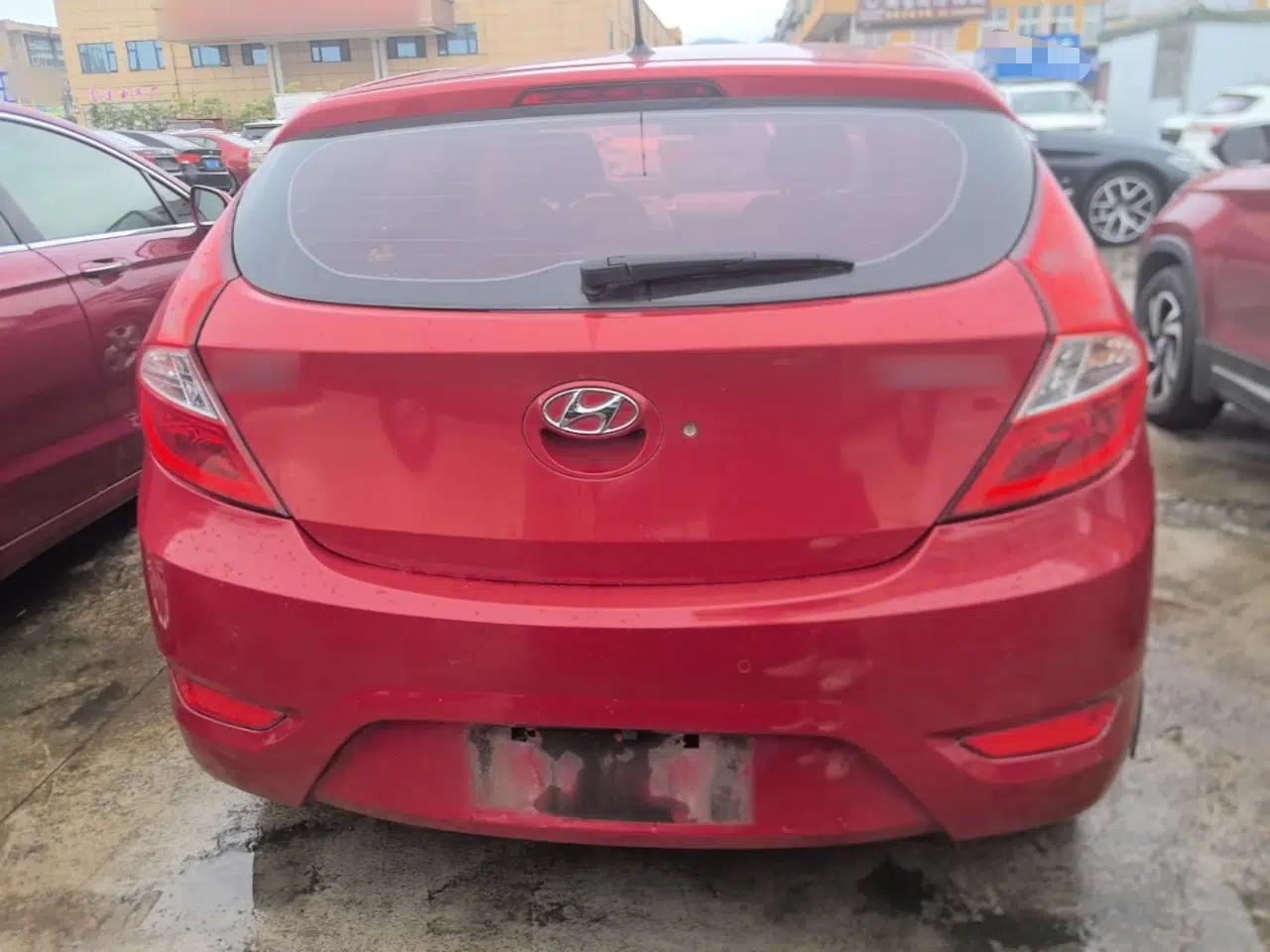 Hyundai Verna Ray 2014 1.4L Manual GLX — миниатюра 5