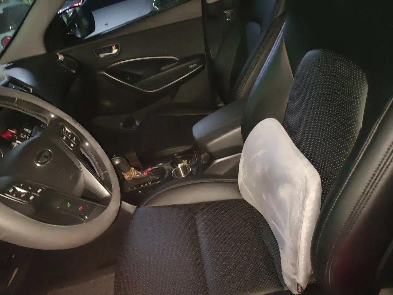 Hyundai Santa Fe Classic 2013 3.0L 4x4 Comfort Edition with Navigation 7 Seats Euro IV — миниатюра 16