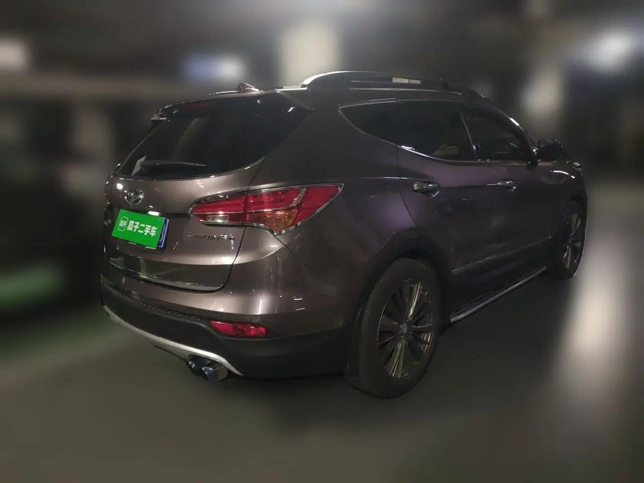Hyundai Santa Fe Classic 2013 3.0L 4x4 Comfort Edition with Navigation 7 Seats Euro IV — миниатюра 6