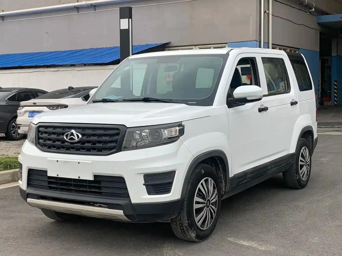 Changan Oushang X70A 2018 Model 1.5L Manual Standard Edition — миниатюра 1