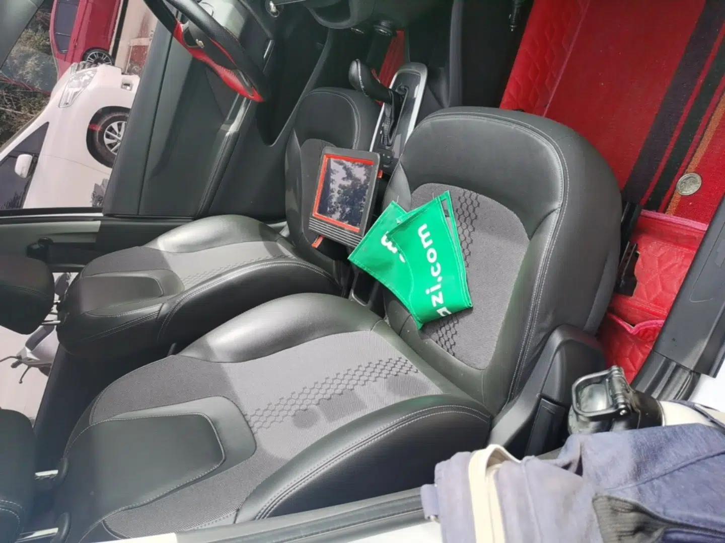 Chevrolet Lova RV 2016 1.5L Automatic Smart Drive Edition — миниатюра 23