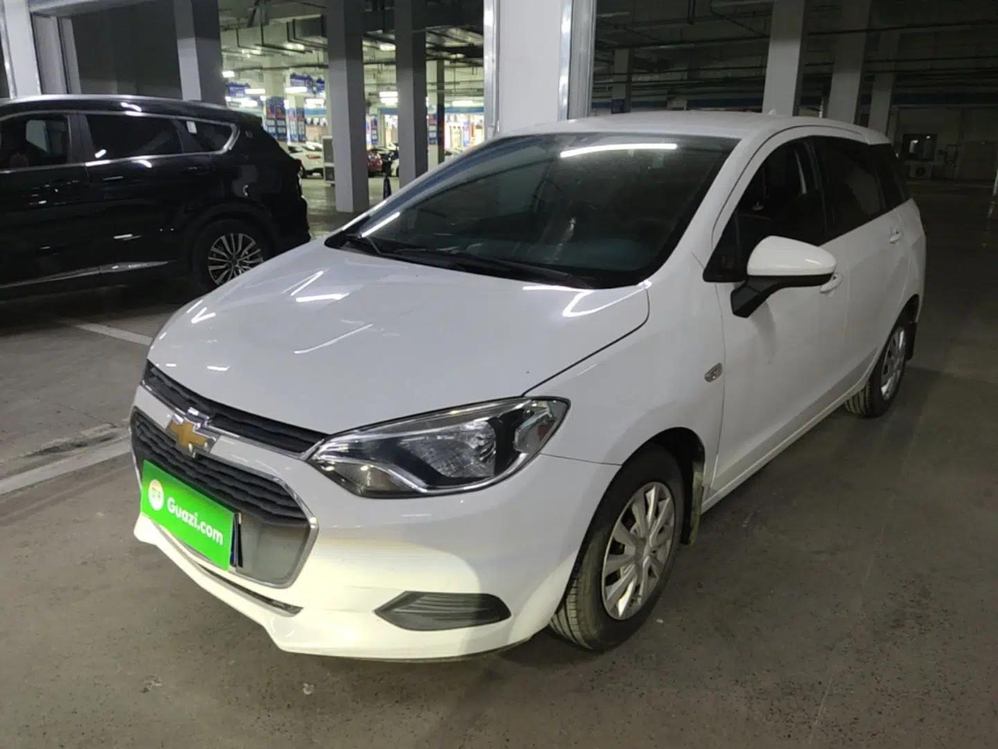 Chevrolet Lova RV 2016 1.5L Automatic Comfort Edition — миниатюра 1