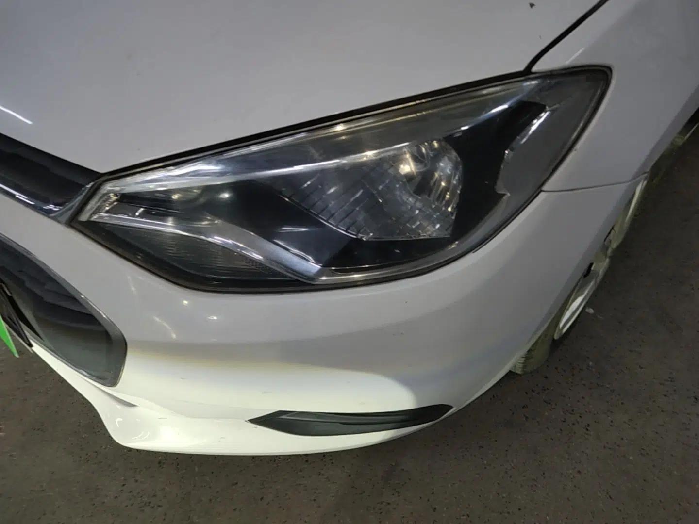 Chevrolet Lova RV 2016 1.5L Automatic Comfort Edition — миниатюра 5