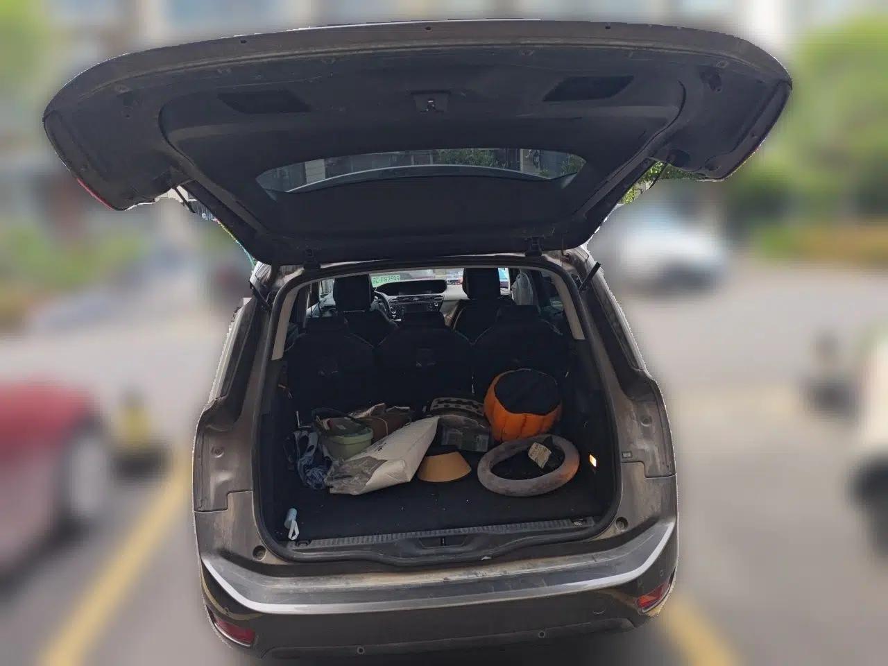 Citroen C4 Picasso 2015 Grand 1.6T Fashion Model 7 Seats — миниатюра 20