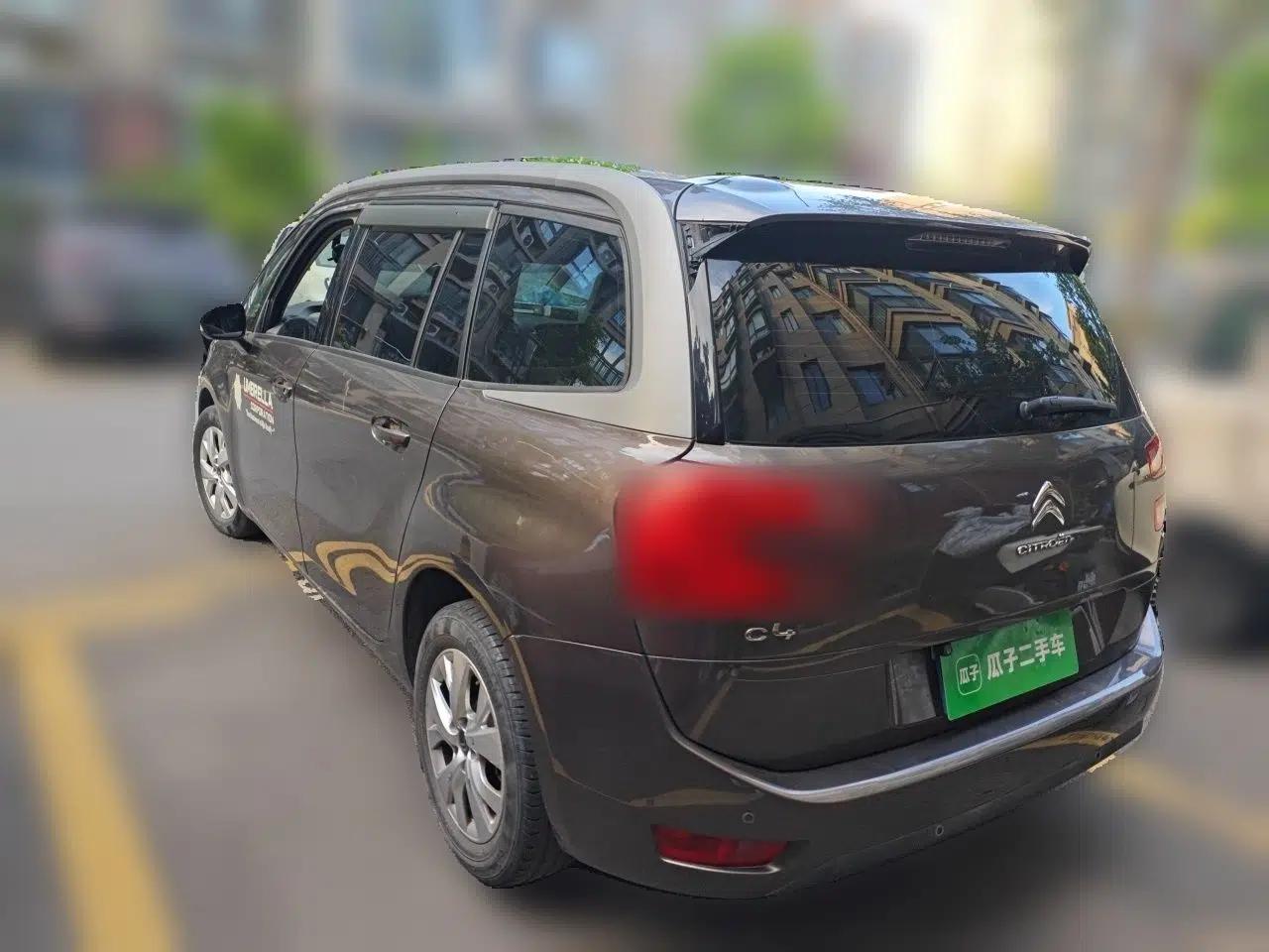 Citroen C4 Picasso 2015 Grand 1.6T Fashion Model 7 Seats — миниатюра 4