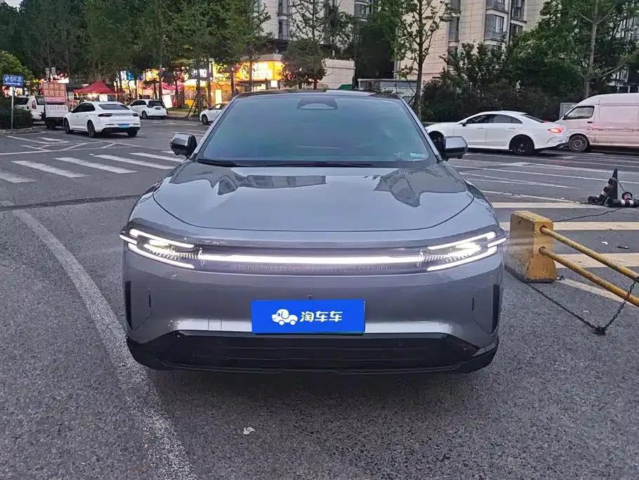Changan Qiyuan E07 2025 Range Extended 4WD 39kWh Ultra High-Performance Edition — миниатюра 2