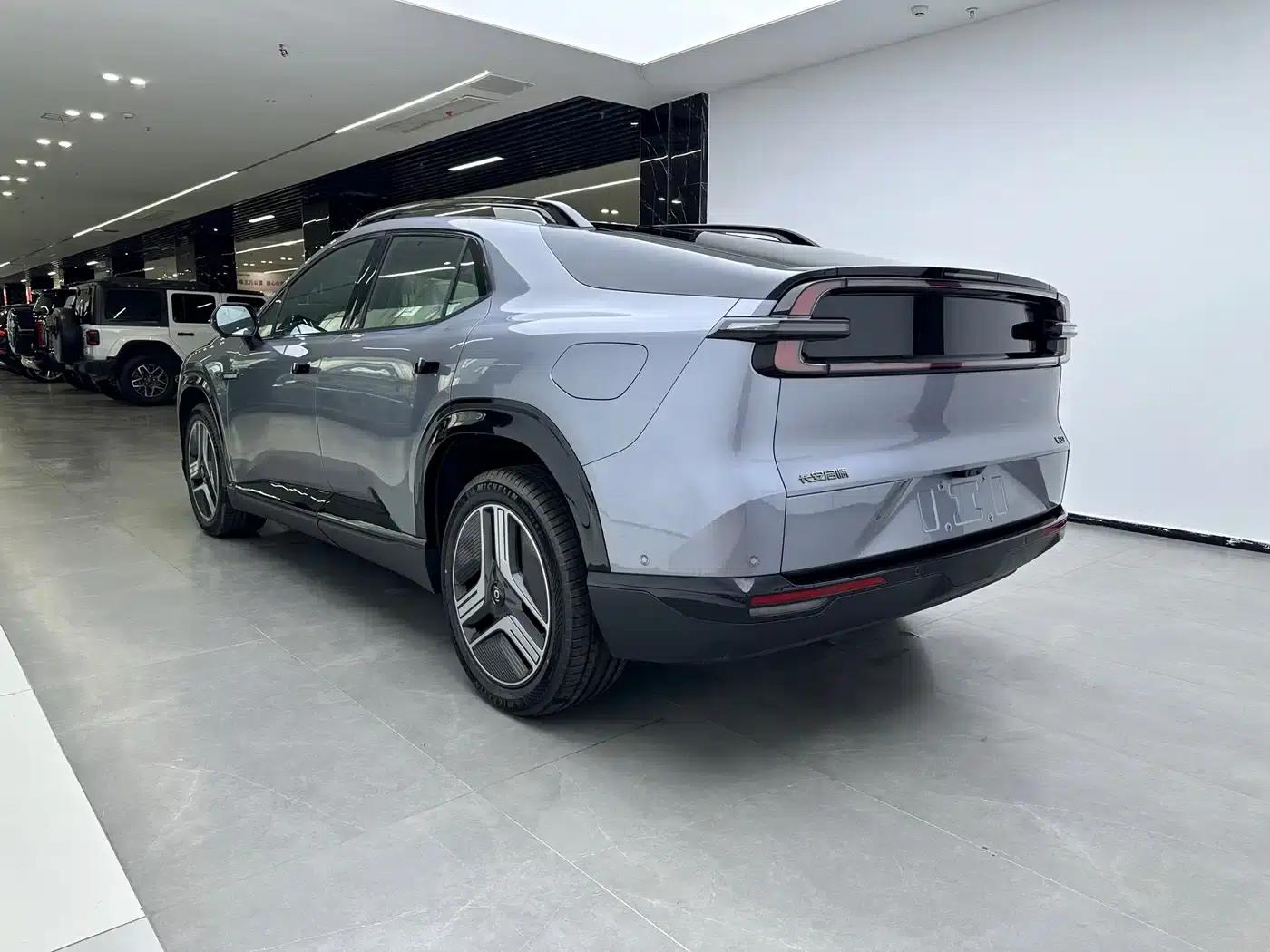 Changan Qiyuan E07 2025 Pure Electric Four-Wheel Drive 90kWh Grand Edition — миниатюра 4