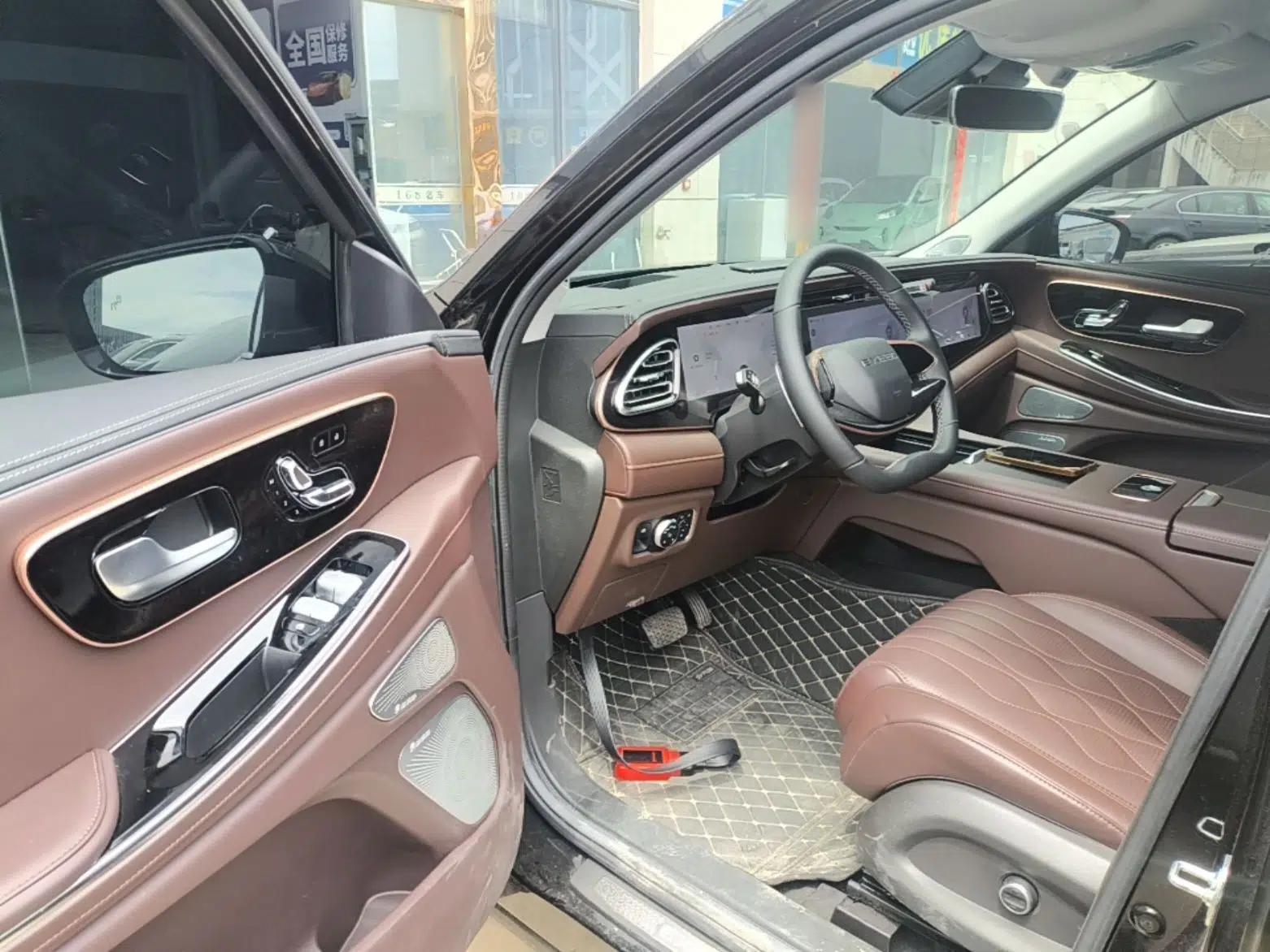EXEED Lanyue 2024 International Edition 400T Four-Wheel Drive Star Prestige 6-Seater — миниатюра 19