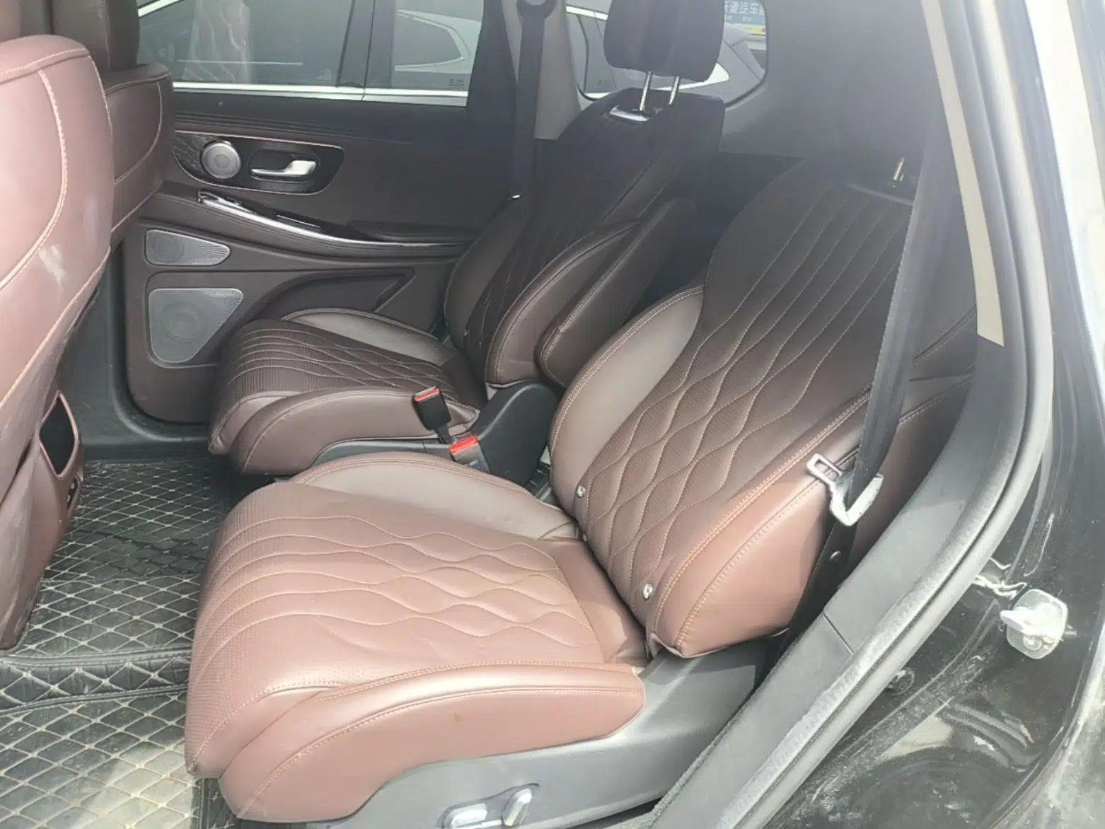 EXEED Lanyue 2024 International Edition 400T Four-Wheel Drive Star Prestige 6-Seater — миниатюра 20