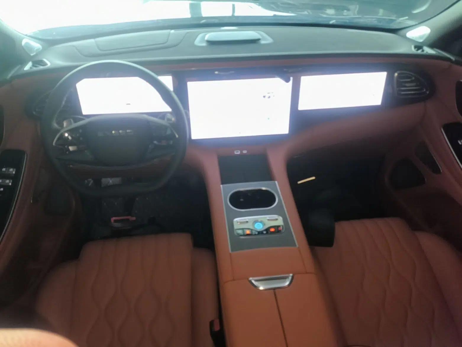 EXEED Lanyue 2026 400T Four-Wheel-Drive Flying Fish Edition 6-Seater — миниатюра 13