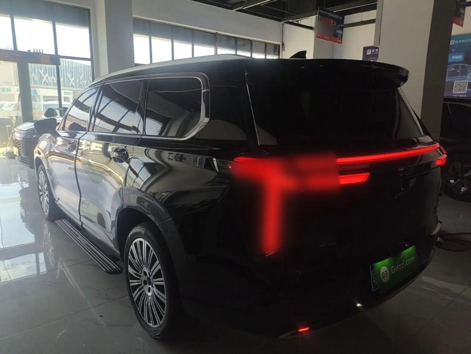 EXEED Lanyue 2026 400T Four-Wheel-Drive Flying Fish Edition 6-Seater — миниатюра 4