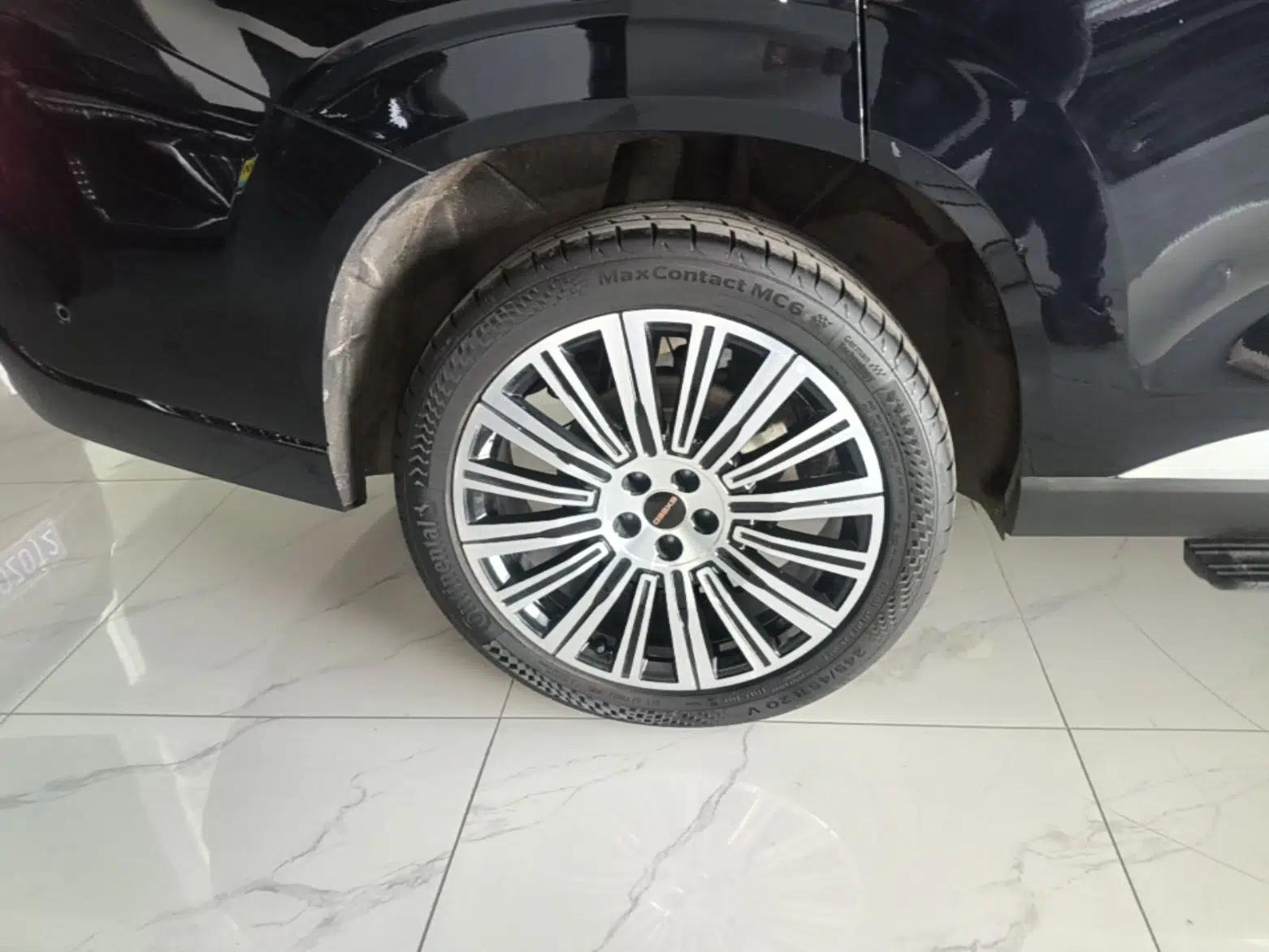 EXEED Lanyue 2026 400T Four-Wheel-Drive Flying Fish Edition 6-Seater — миниатюра 10